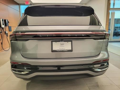 2024 Lincoln Nautilus Reserve