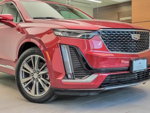 2021 Cadillac XT6 Premium Luxury AWD