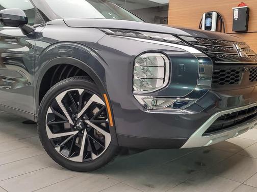 2024 Mitsubishi Outlander SE 2.5 S-AWC