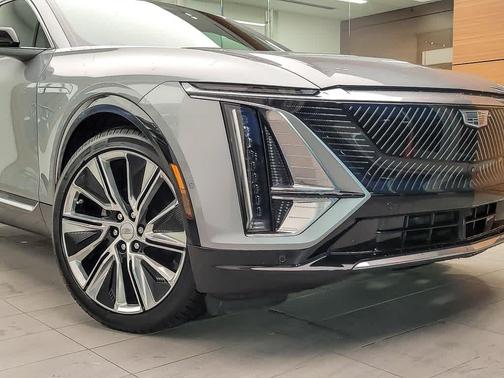 2024 Cadillac LYRIQ Luxury