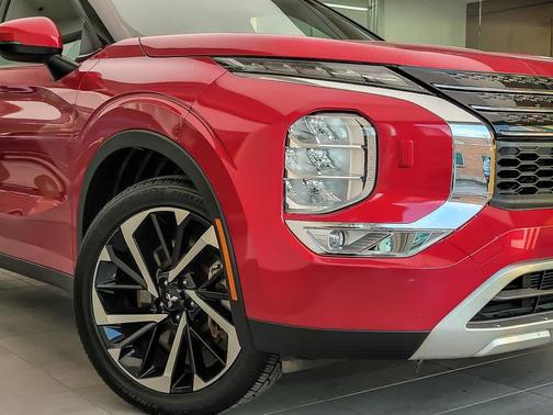 2023 Mitsubishi Outlander SE Special Editiont S-AWC