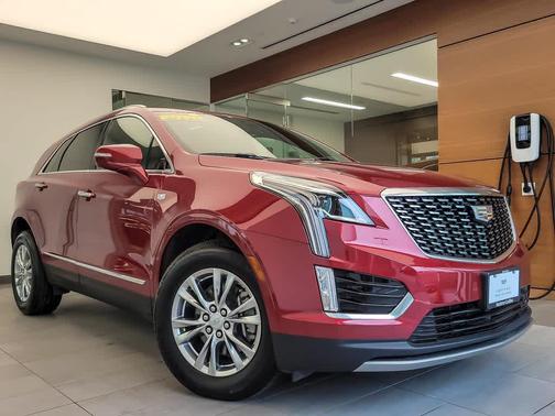 2020 Cadillac XT5 Premium Luxury