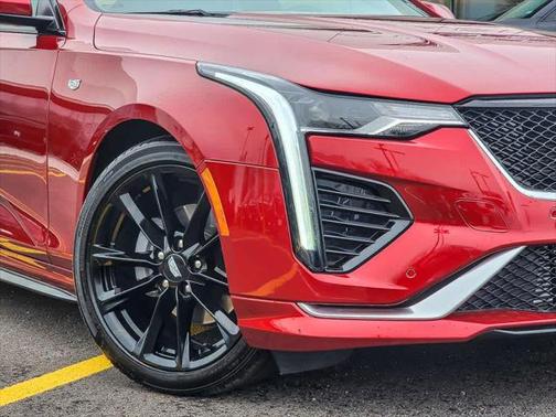 2023 Cadillac CT4 Sport
