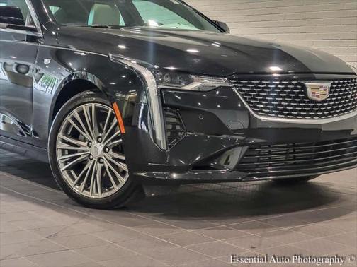 2022 Cadillac CT4 Premium Luxury