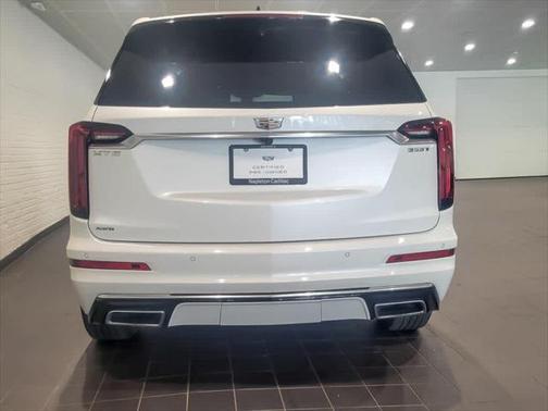 2022 Cadillac XT6 Luxury AWD
