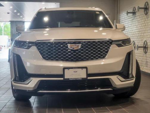 2022 Cadillac XT6 Luxury AWD