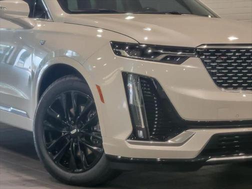 2022 Cadillac XT6 Luxury AWD