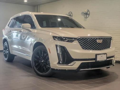 2022 Cadillac XT6 Luxury AWD