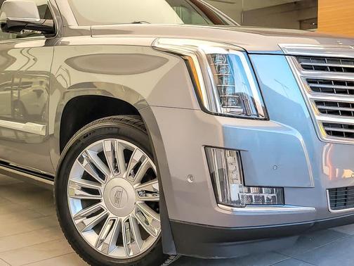 2020 Cadillac Escalade Platinum