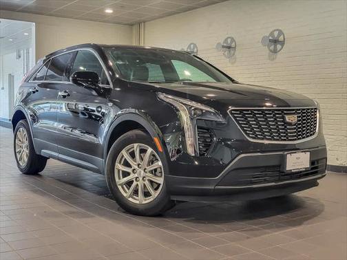 2022 Cadillac XT4 Luxury