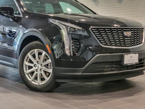 2022 Cadillac XT4 Luxury