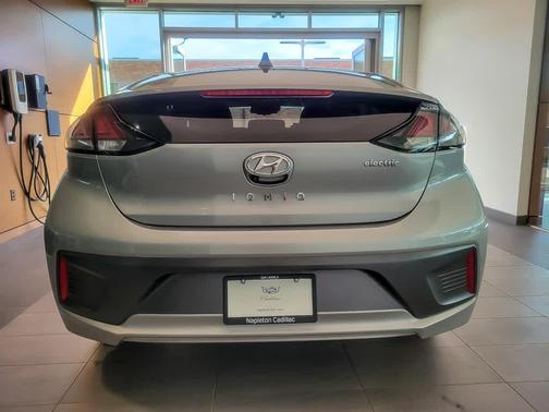 2020 Hyundai IONIQ EV SE