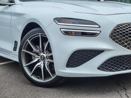 2023 Genesis G70 2.0T AWD