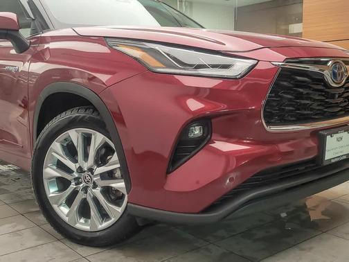 2021 Toyota Highlander Hybrid Limited
