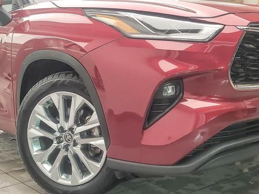 2021 Toyota Highlander Hybrid Limited