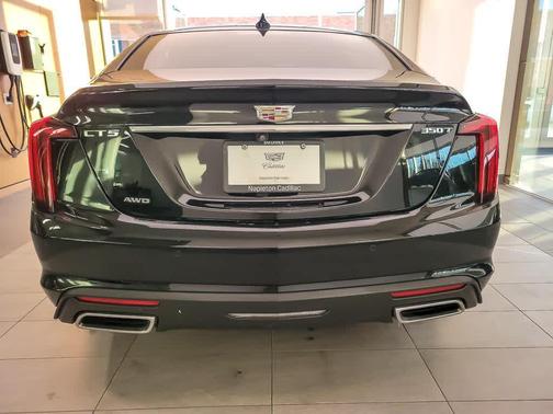 2023 Cadillac CT5 Luxury