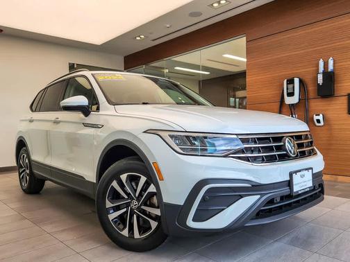 Platinum Gray Metallic 2024 Volkswagen Tiguan 2.0T S 4MOTION SUV