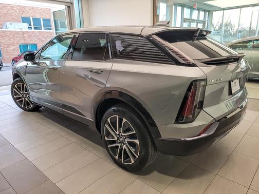 2025 Cadillac OPTIQ Sport 2 AWD