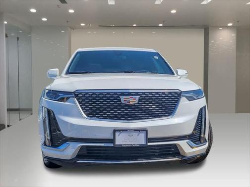2022 Cadillac XT6 Premium Luxury AWD