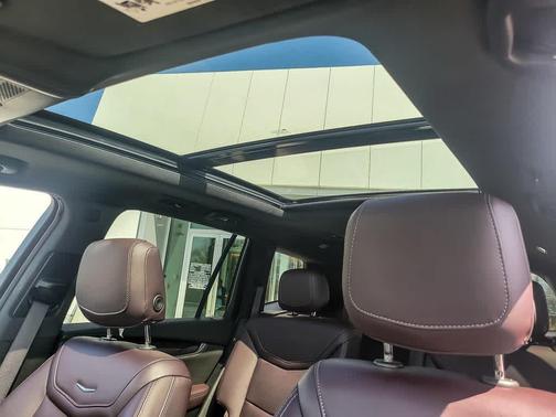 2022 Cadillac XT6 Premium Luxury AWD