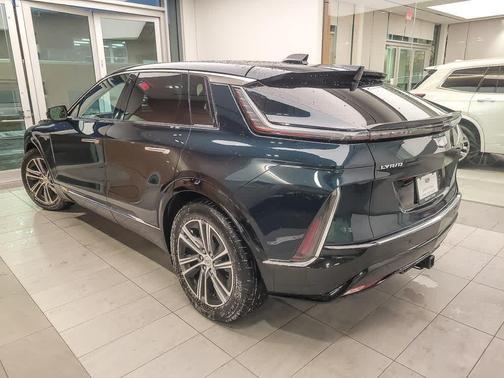 2024 Cadillac LYRIQ Luxury