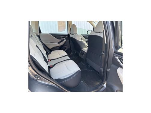 2022 Subaru Forester Base