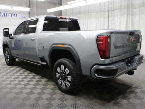 2024 GMC Sierra 3500 Denali
