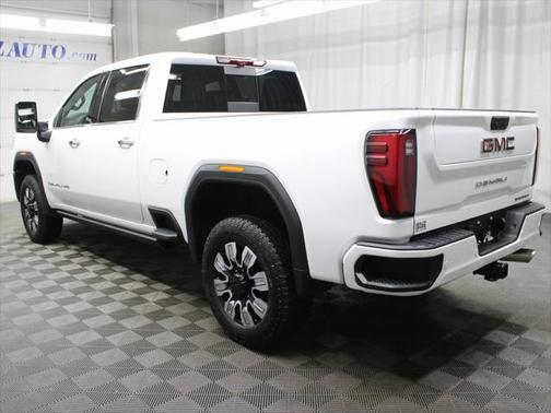 2025 GMC Sierra 2500 Denali