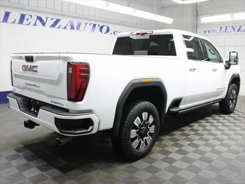 2025 GMC Sierra 2500 Denali