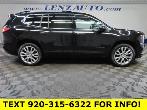 2024 GMC Acadia Denali