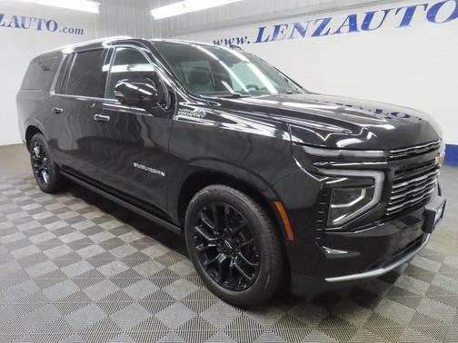 2025 Chevrolet Suburban High Country