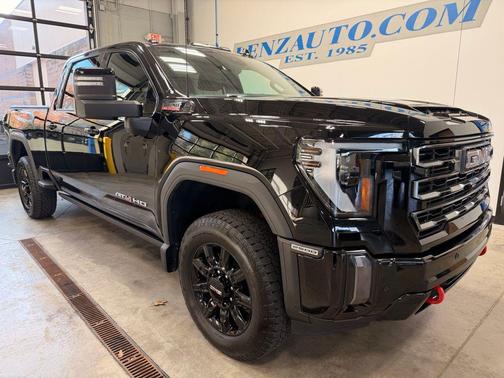 2024 GMC Sierra 2500 AT4