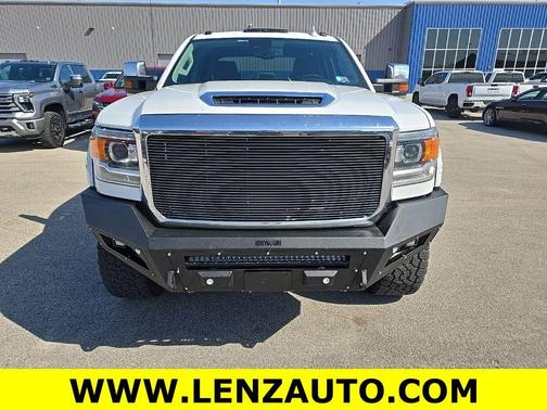 Summit White 2017 GMC Sierra 2500 Denali