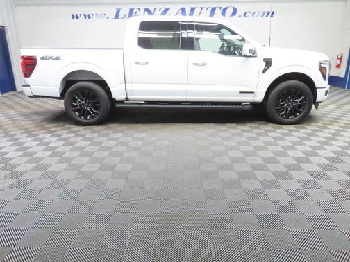Oxford White 2025 Ford F-150 Lariat