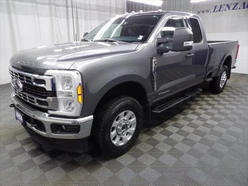 2023 Ford F-350 XLT