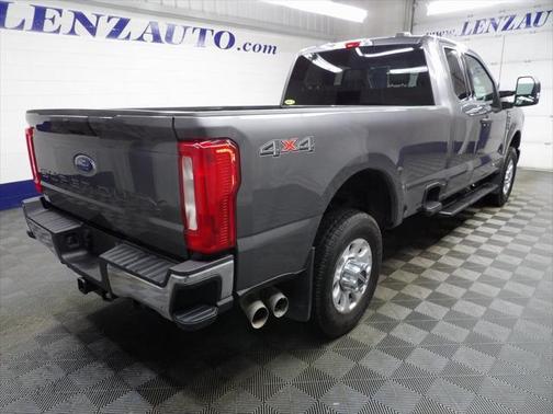 2023 Ford F-350 XLT