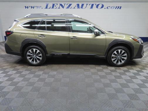 Autumn Green Metallic 2023 Subaru Outback Touring