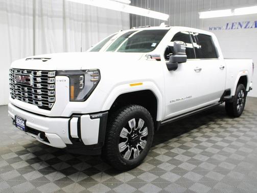 2025 GMC Sierra 2500 Denali
