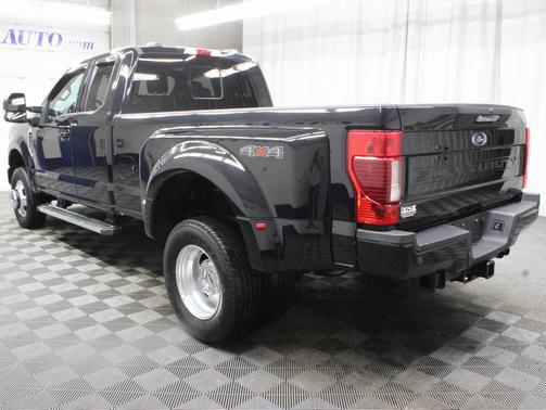 2022 Ford F-350 Lariat