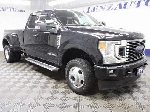 2022 Ford F-350 Lariat