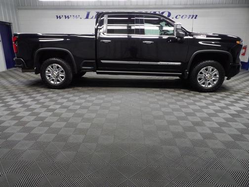 2024 Chevrolet Silverado 2500 High Country