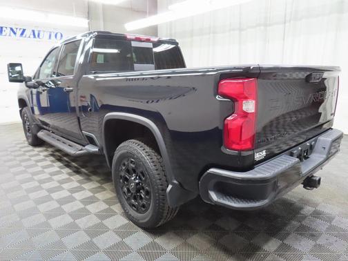 2024 Chevrolet Silverado 2500 LTZ