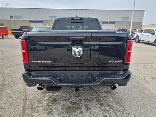 2025 RAM 1500 ST