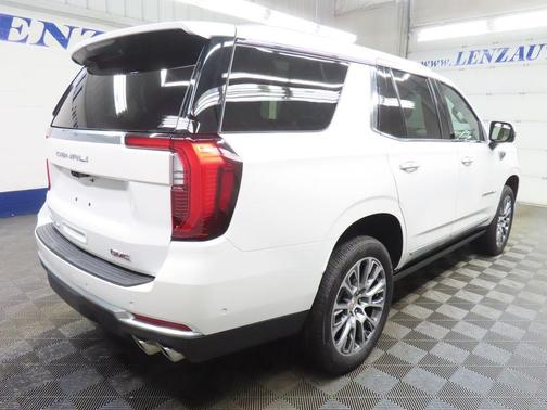 White Frost Tricoat 2025 GMC Yukon Denali