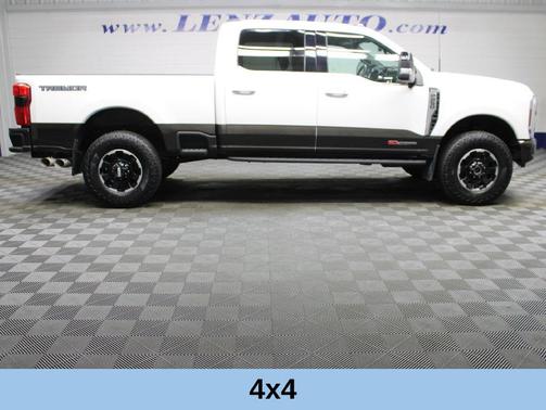 Star White Metallic Tri-Coat 2025 Ford F-250 King Ranch