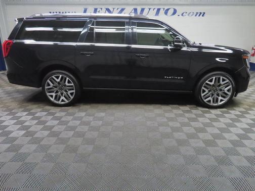 Agate Black Metallic 2025 Ford Expedition Max Platinum