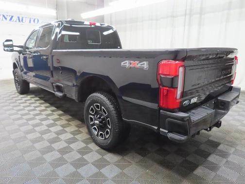 2025 Ford F-250 Platinum