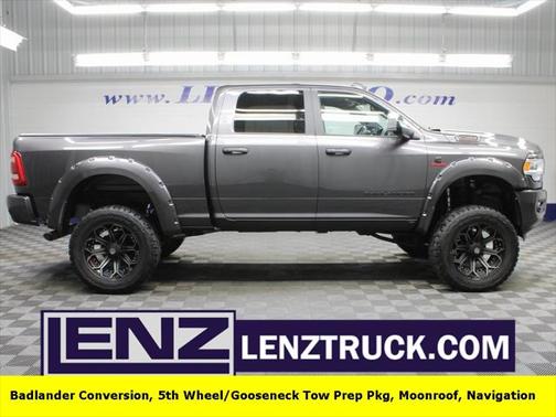 2022 RAM 2500 Laramie Crew Cab 4x4 6'4' Box