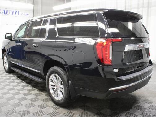 2024 GMC Yukon XL SLT