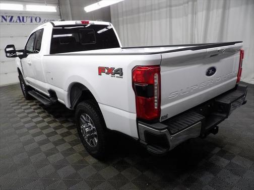 2023 Ford F-350 Lariat